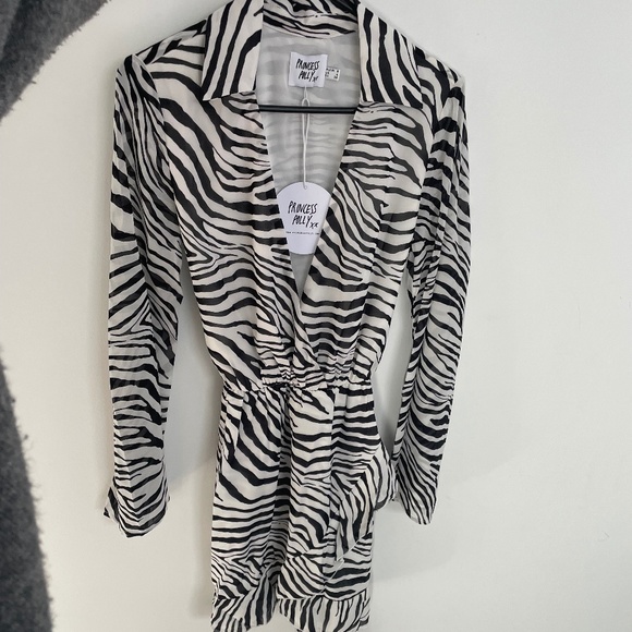 Princess Polly Dress - Picture 1 of 1